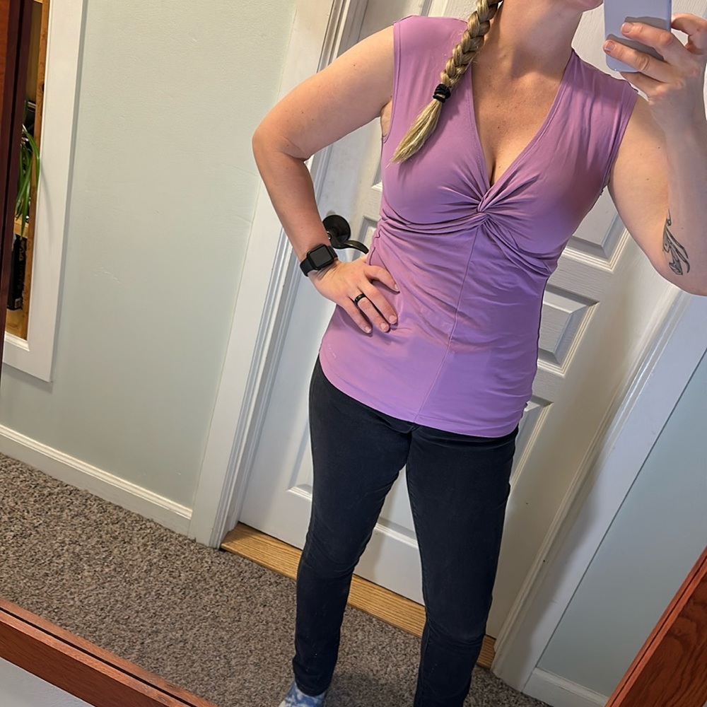 Patagonia twist knot top